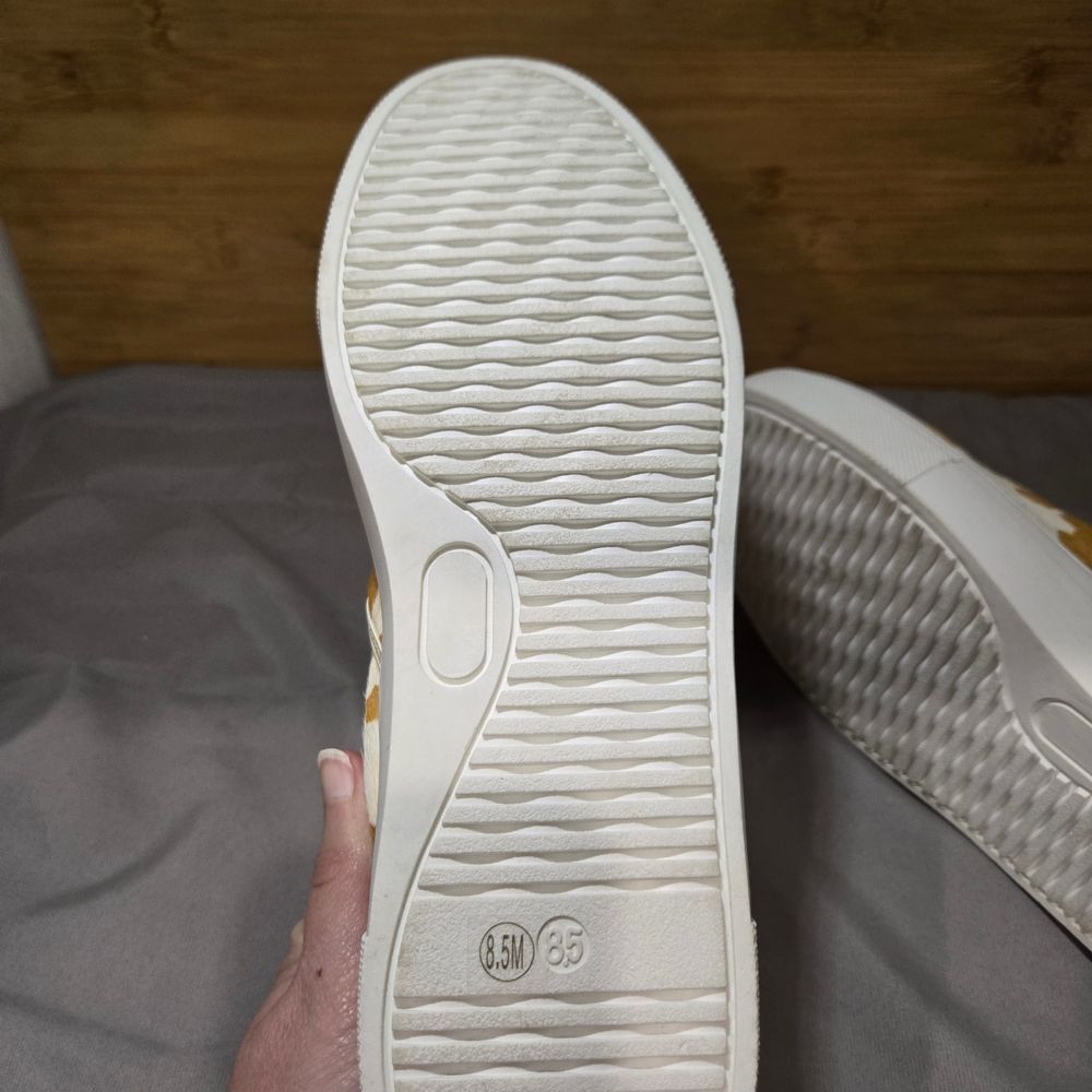 Coconuts by Matisse Tan and White Cowhide Slip-On Shoes - Picture 7 of 10